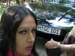 Busty slut gets casual blowjob outdoor